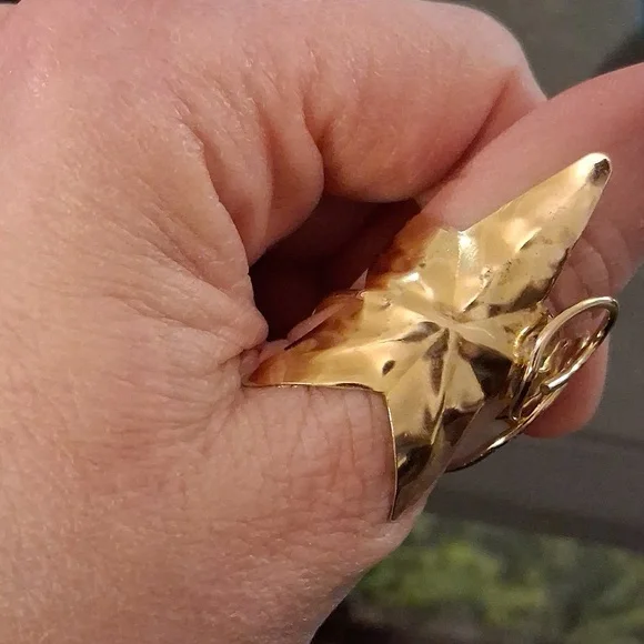 GOLD STAR RING - Picture 5 of 5